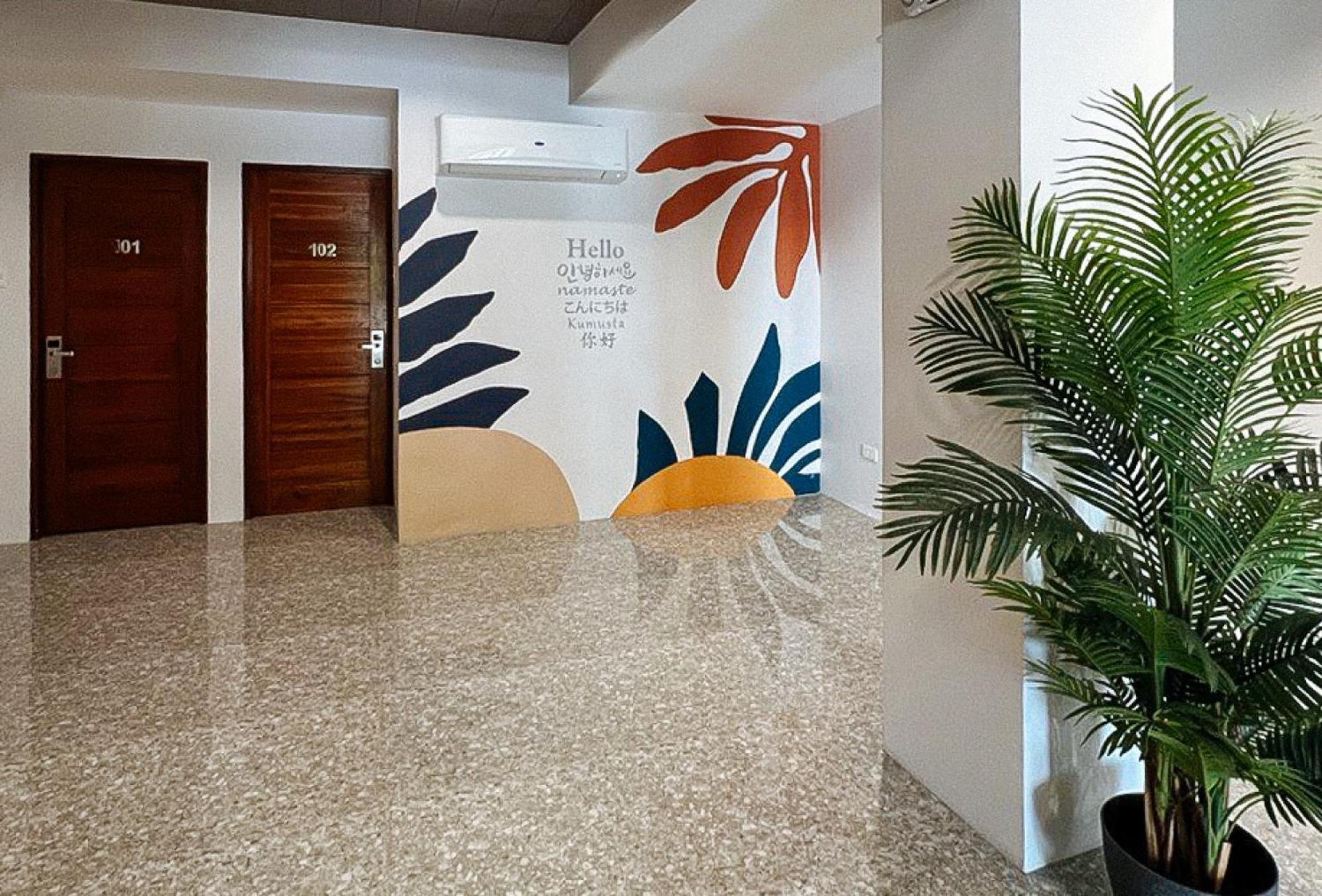 Lea Robert Hotel Angeles Pampanga By Reddoorz Exterior foto
