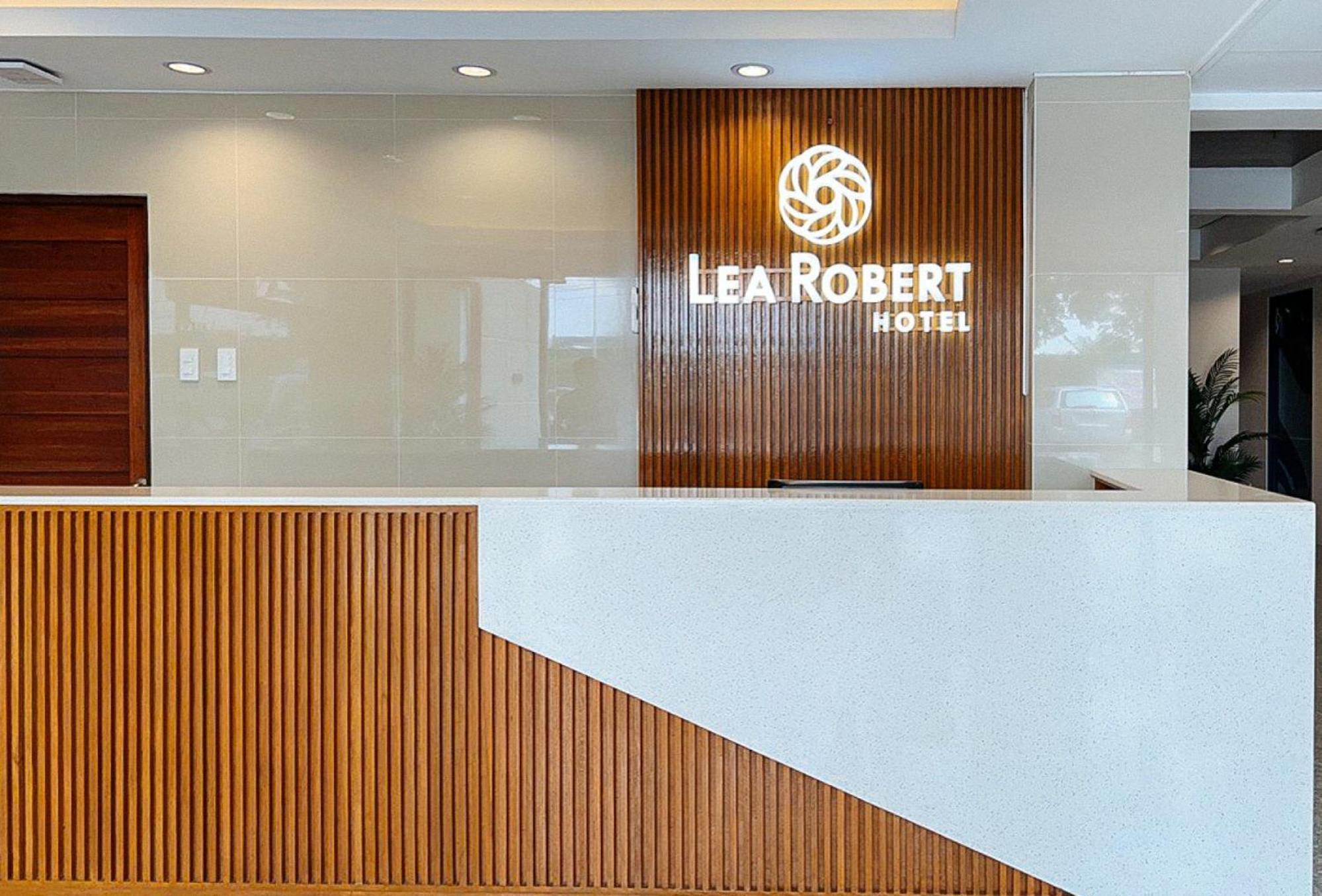 Lea Robert Hotel Angeles Pampanga By Reddoorz Exterior foto